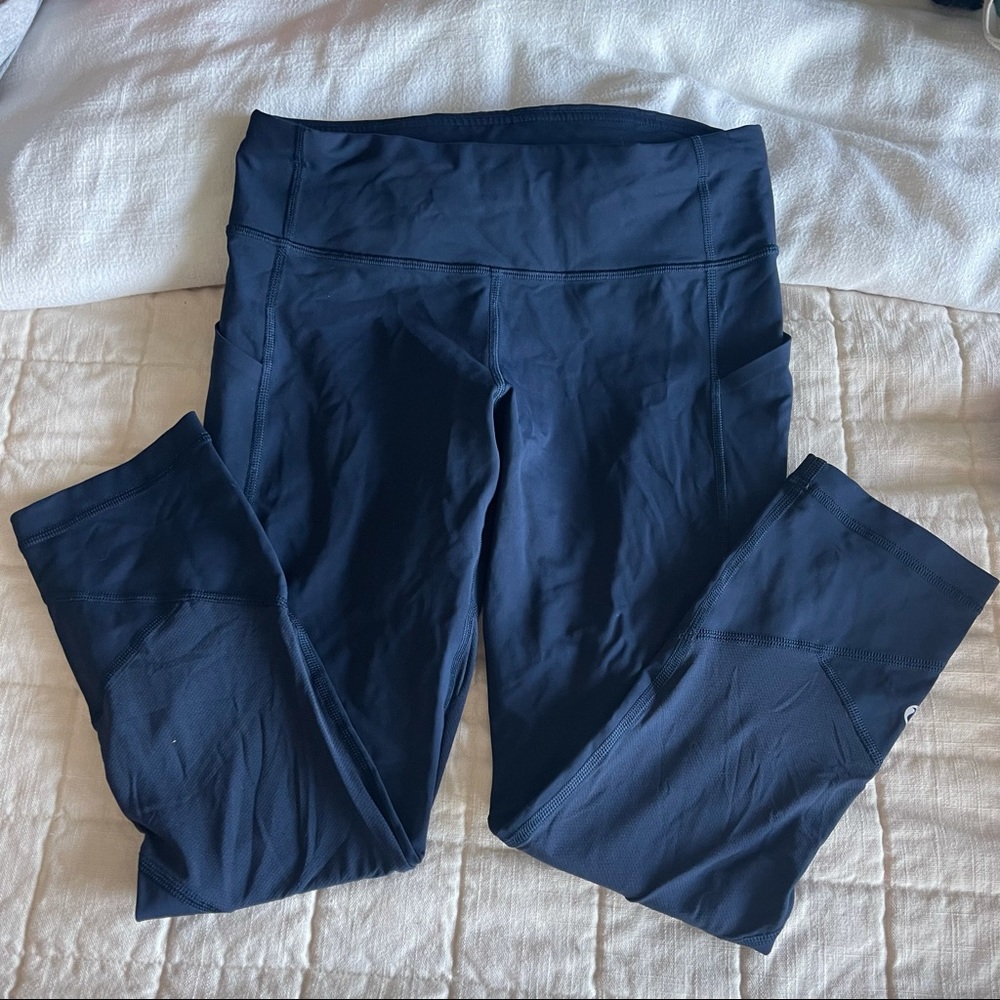 Lululemon leggings with pockets